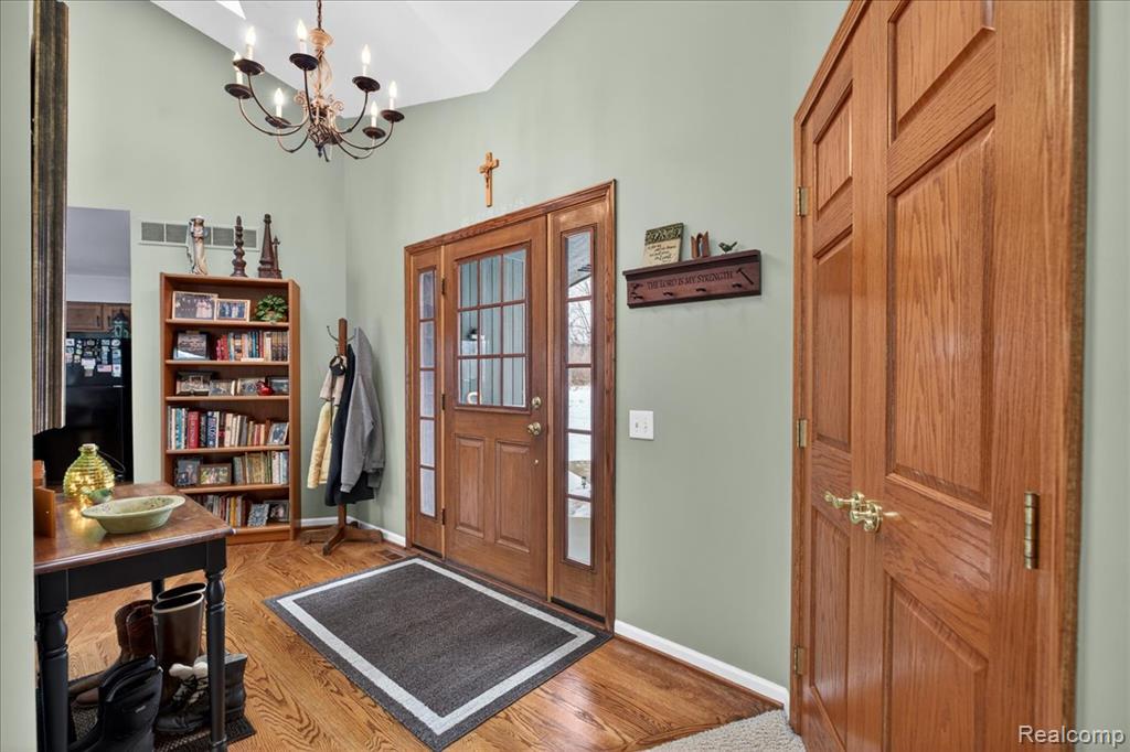 13660 French Lane, Davisburg, MI 48350 — Photo 10