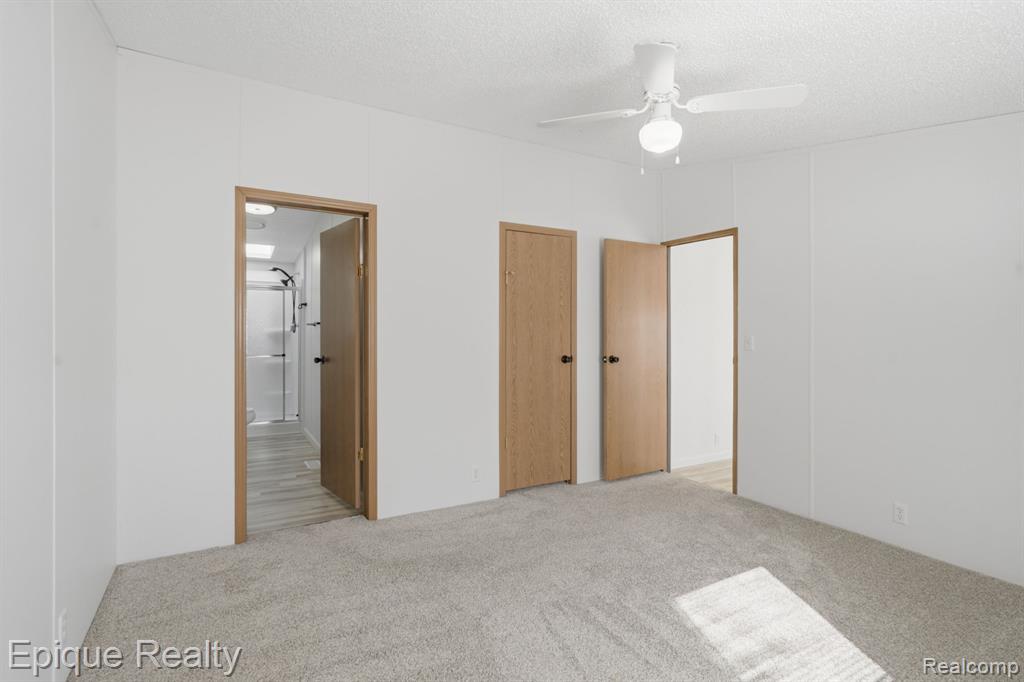 271 Lovell Court, Flushing, MI 48433 — Photo 14