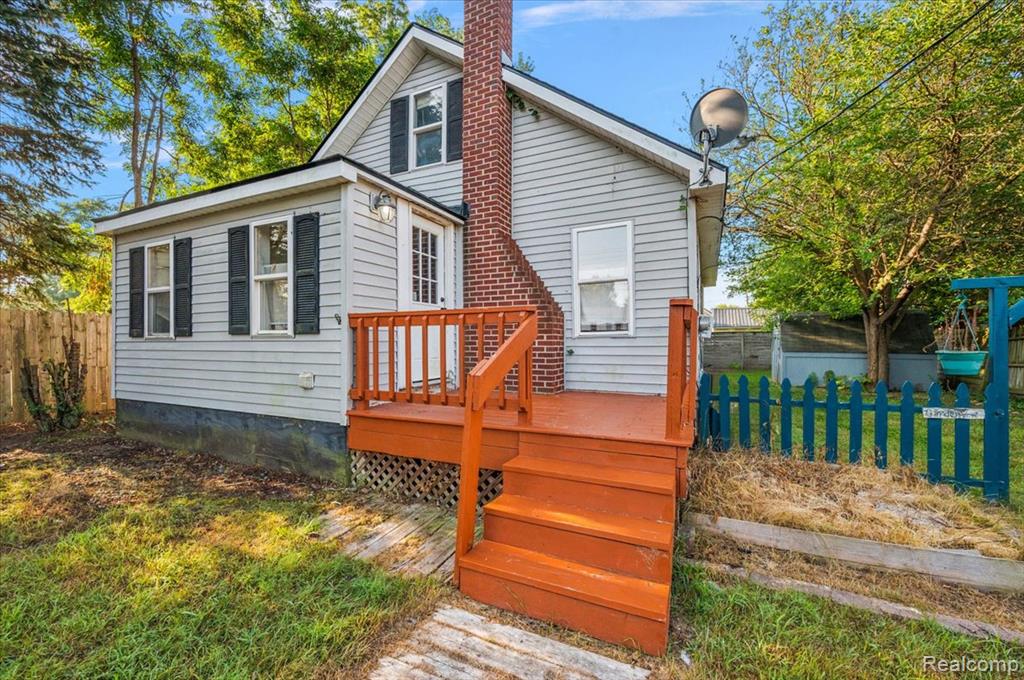 108 Oakwood Street, Holly, MI 48442 — Photo 37