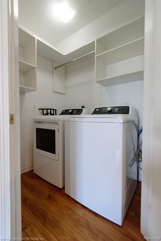 1398 Heatherwood Lane, Ann Arbor, MI 48108 — Photo 14