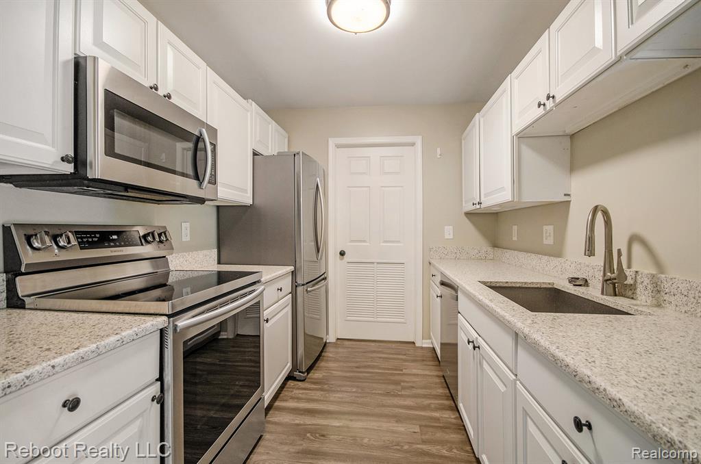 56197 Troon N, Shelby Twp, MI 48316 — Photo 2