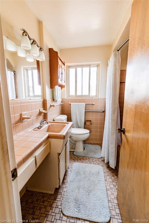 4028 Clippert Street, Dearborn Heights, MI 48125 — Photo 20