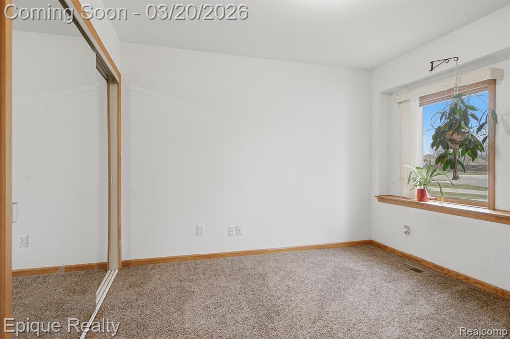 1331 SUNSET Boulevard, Flint, MI 48507 — Photo 16