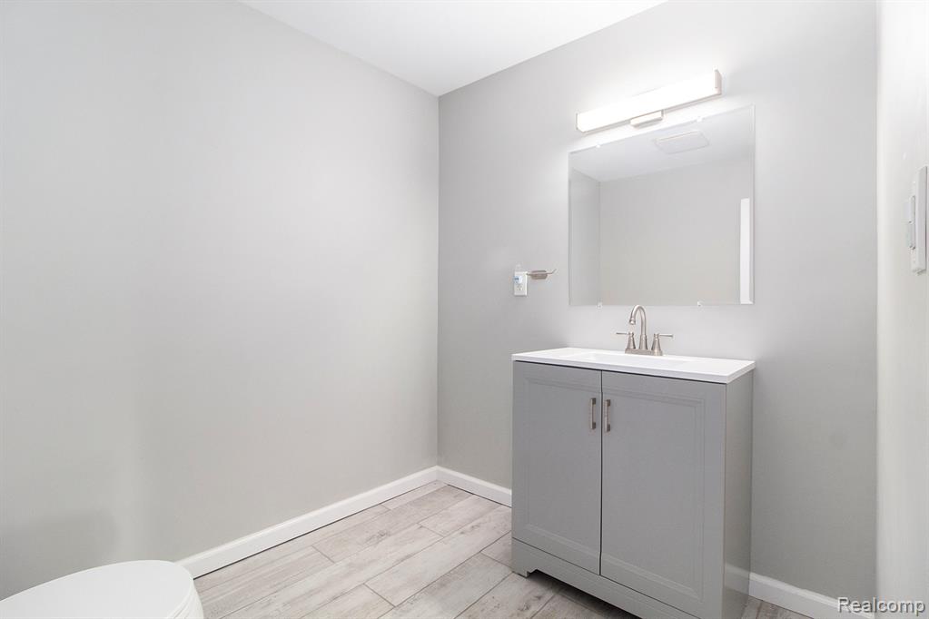 15487 Greydale Street, Detroit, MI 48223 — Photo 24
