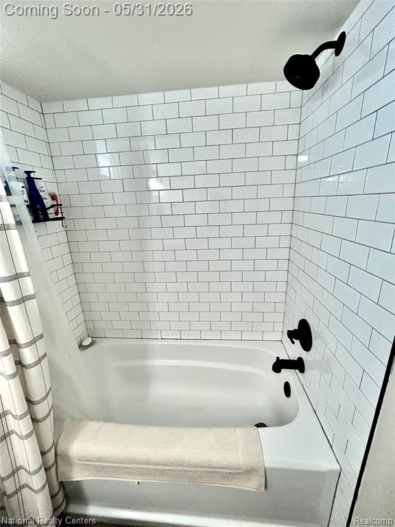 9611 Deering Street, Livonia, MI 48150 — Photo 27