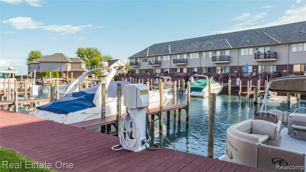 47630 Lorie Lane, New Baltimore, MI 48047 — Photo 43