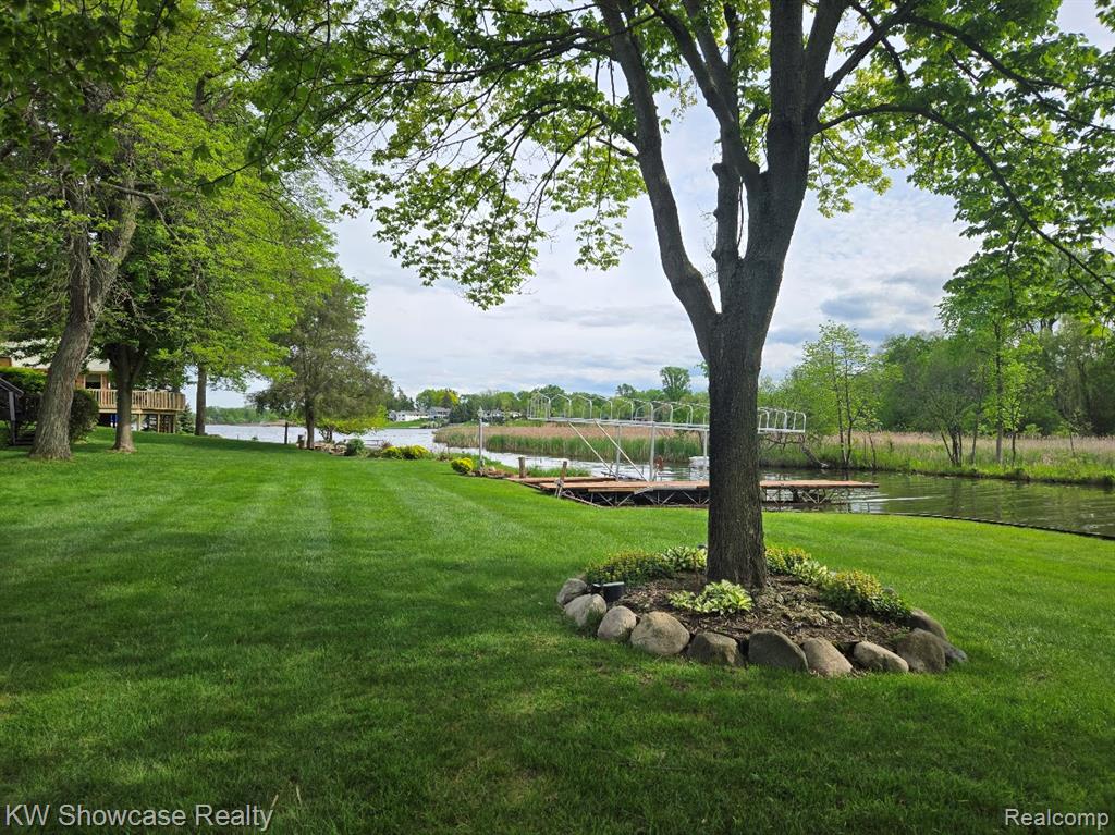 474 Beverly Island Drive, Waterford, MI 48328 — Photo 50
