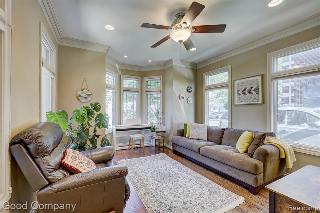 721 S Kenwood Avenue, Royal Oak, MI 48067 — Photo 7