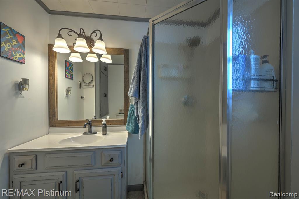 604 S LEROY Street, Fenton, MI 48430 — Photo 25