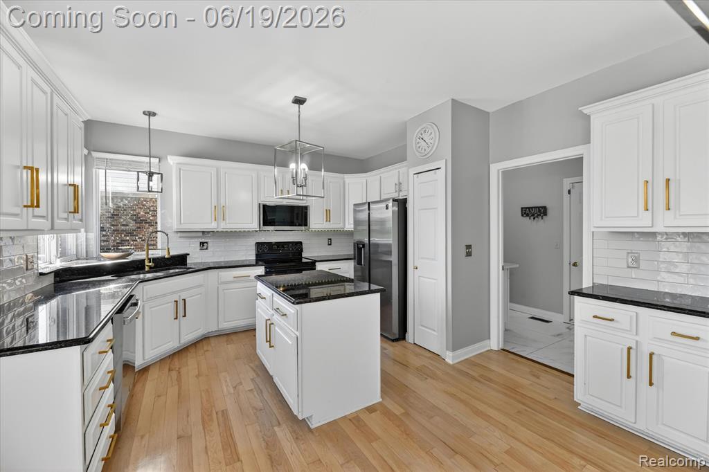 6827 Blackwell, Shelby Twp, MI 48317 — Photo 26