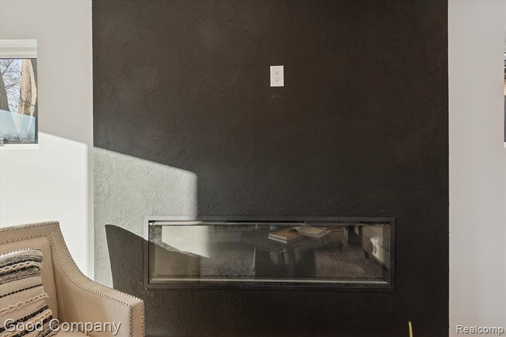 125 N Washington Ave Avenue, Royal Oak, MI, 48067