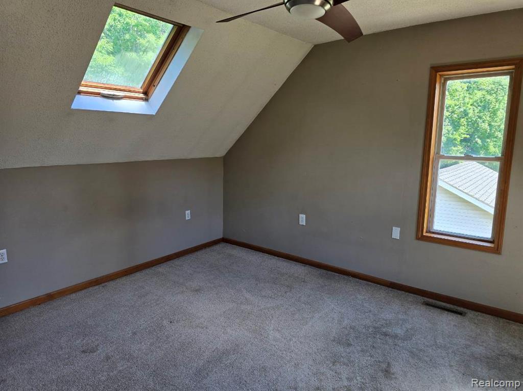 5848 Fostoria Road, Columbiaville, MI 48421 — Photo 12