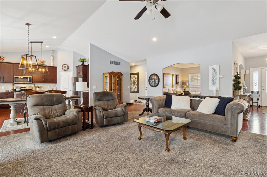 5760 JADA Drive, Highland, MI 48356 — Photo 10