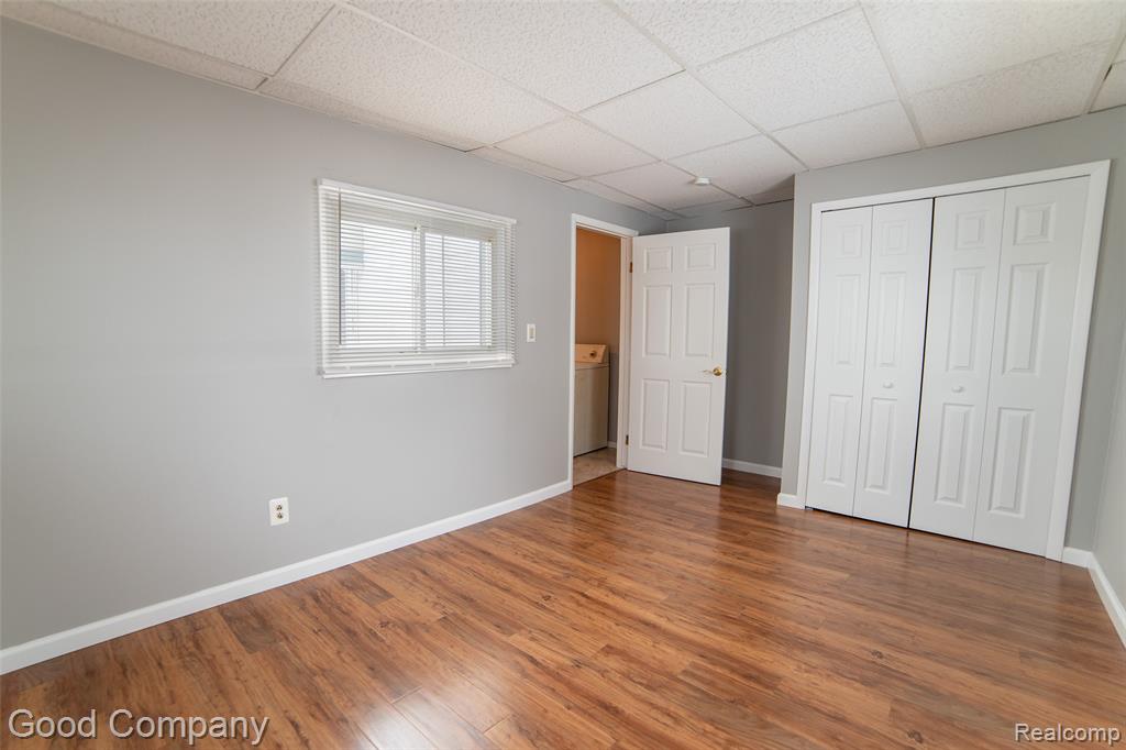 544 E Dallas Avenue, Madison Heights, MI 48071 — Photo 17