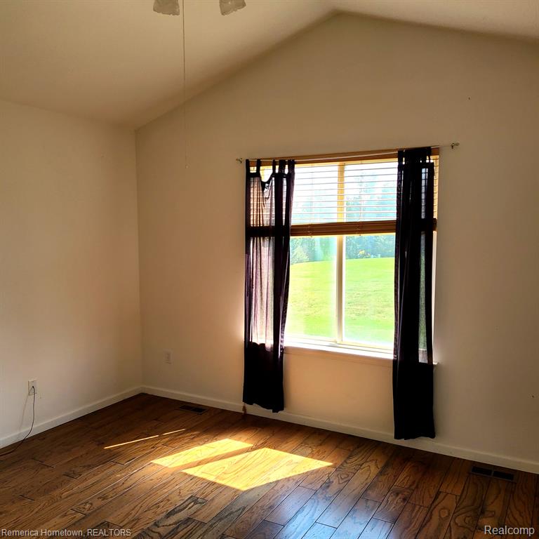 497 LILLY VIEW Court, 48, Howell, MI 48843 — Photo 11