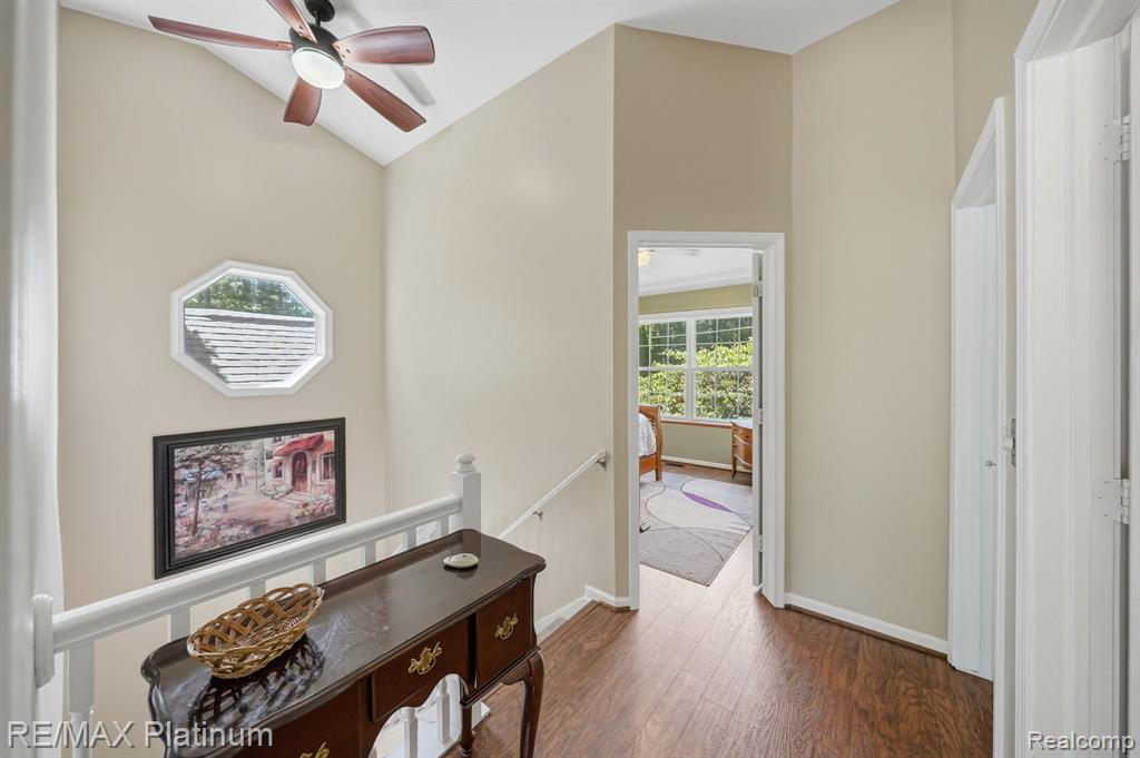 1321 Glen Oak Drive, Holly, MI 48442 — Photo 11