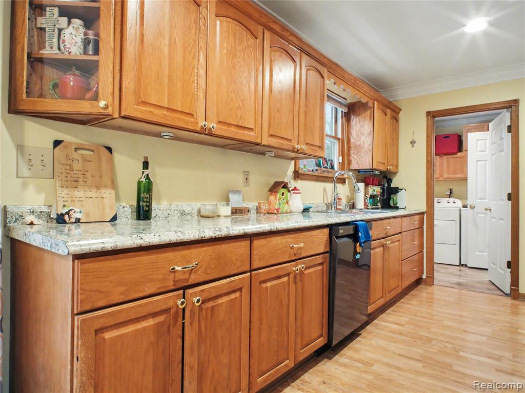 5430 W Frances Road, Clio, MI 48420 — Photo 10