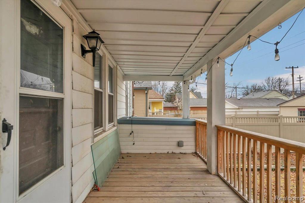 428 VINEWOOD Street, Wyandotte, MI 48192 — Photo 34