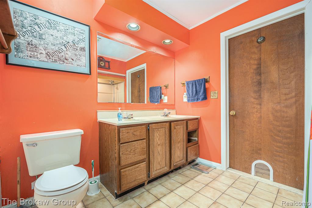 420 N Neeper Street, Capac, MI 48014 — Photo 18