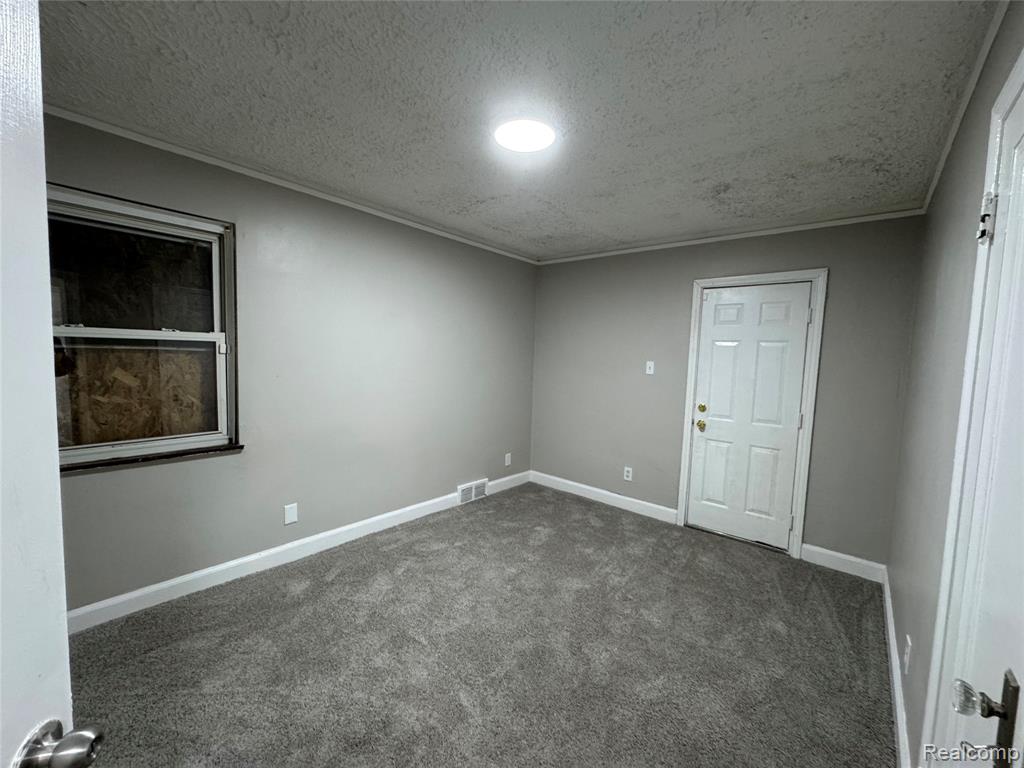 9760 Wayburn Street, Detroit, MI 48224 — Photo 12