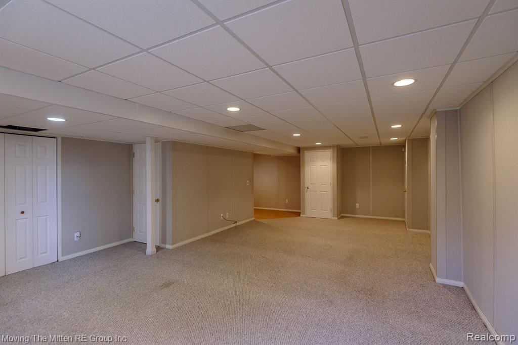 42990 N CUMBERLAND Drive, Van Buren, MI 48111 — Photo 36