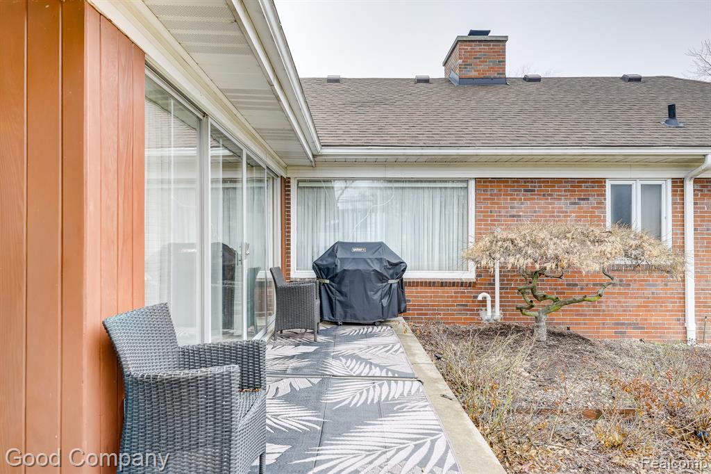 1557 Lochmoor Boulevard, Grosse Pointe Woods, MI 48236 — Photo 64