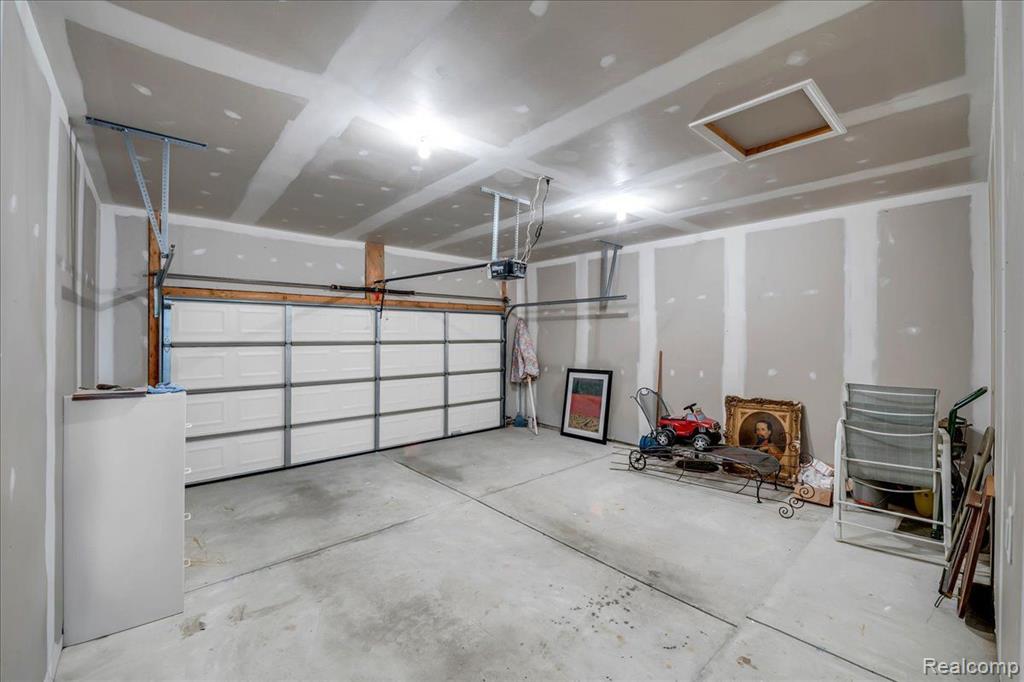 4134 ASPEN Circle, Grand Blanc, MI 48439 — Photo 24