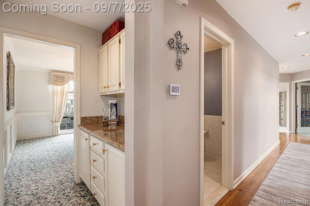 43459 Chardonnay Drive, Sterling Heights, MI 48314 — Photo 18