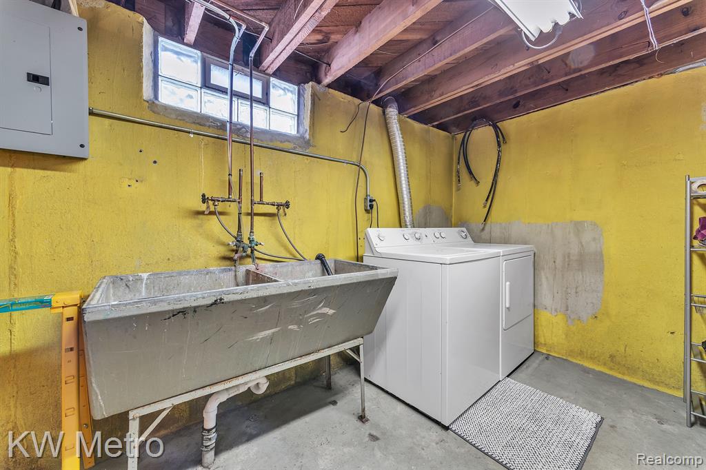 51 LINCOLN Avenue, Clawson, MI — Photo 24