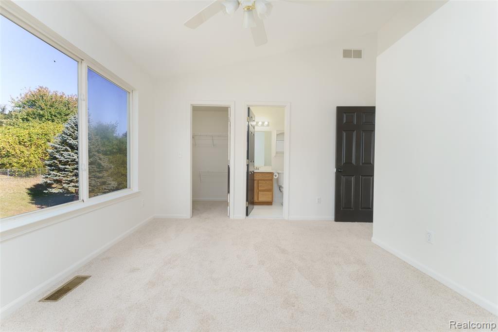 3307 Pond Ridge Drive, Holly, MI 48442 — Photo 15
