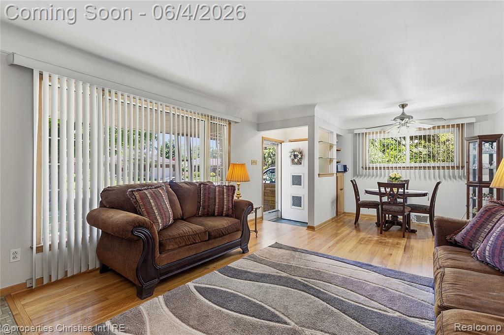9610 Norborne, Redford, MI 48239 — Photo 6
