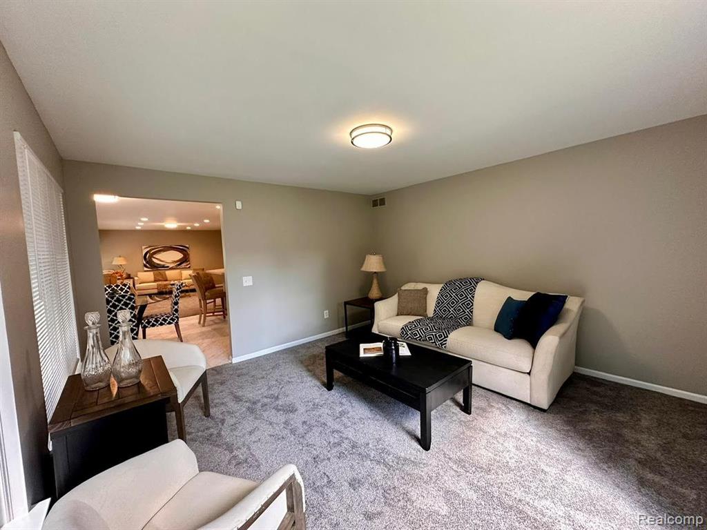 8676 W WALDEN Drive, Van Buren, MI 48111 — Photo 37