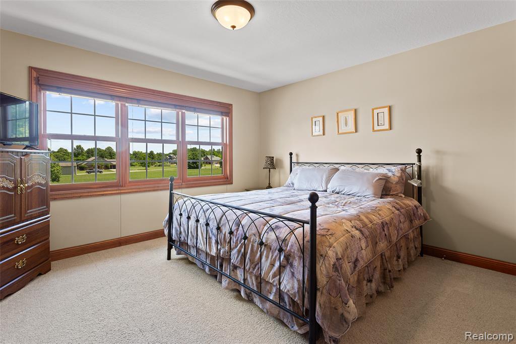 13733 Crooked Creek Lane, Carleton, MI 48117 — Photo 19