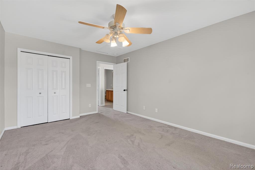 4642 Pond Run, Canton, MI 48188 — Photo 39