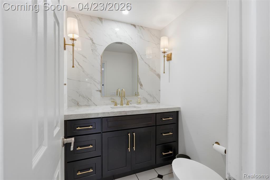 5701 Tequesta Court, West Bloomfield, MI 48323 — Photo 16