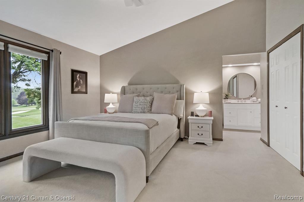866 GREENVIEW Court, 6, Rochester Hills, MI 48307 — Photo 37