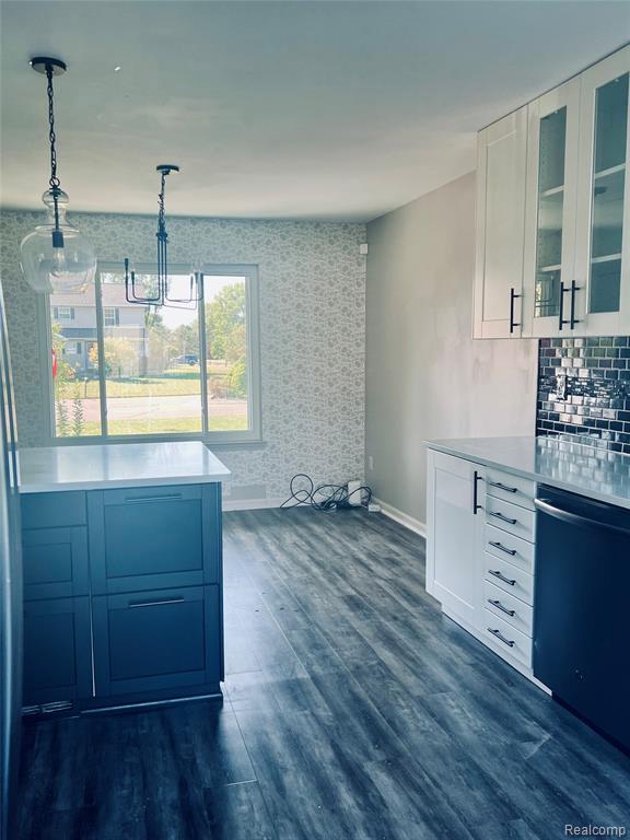 7015 Windridge Lane, Flint, MI 48507 — Photo 22