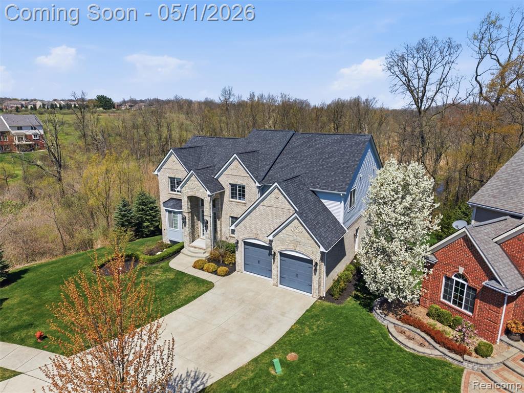 1450 Greythorne Drive, Lake Orion, MI — Photo 9