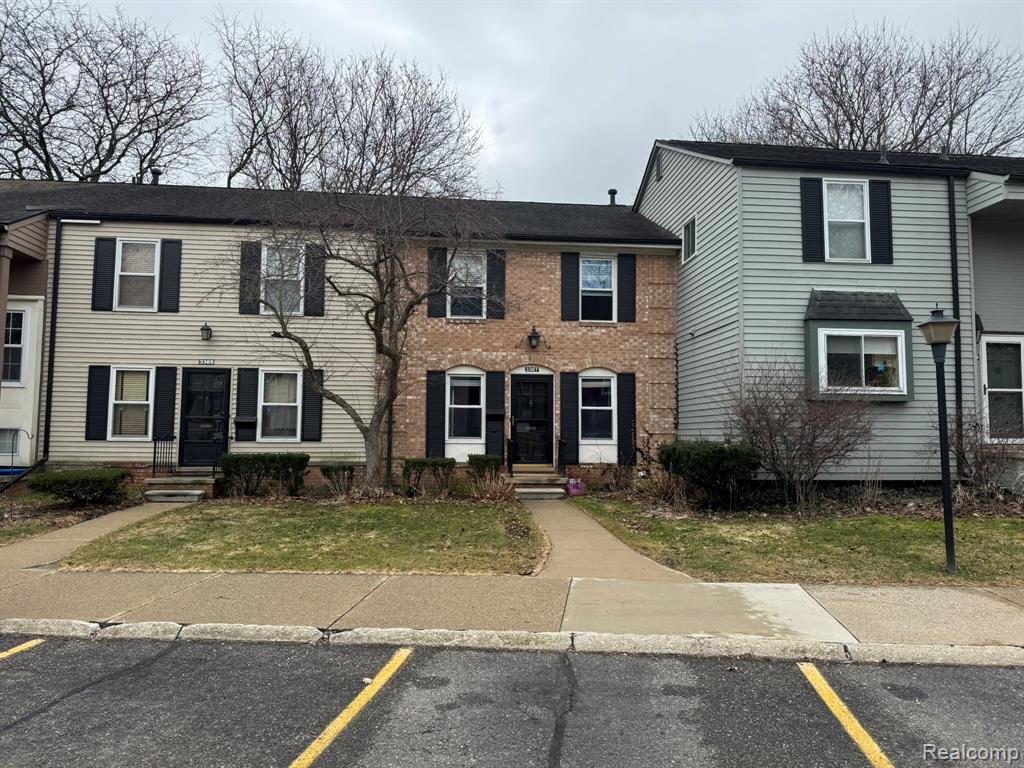 3367 Burbank Drive, Ann Arbor, MI 48105 — front exterior