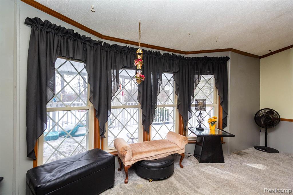 8200 Oakville Waltz Road, Belleville, MI 48111 — Photo 8