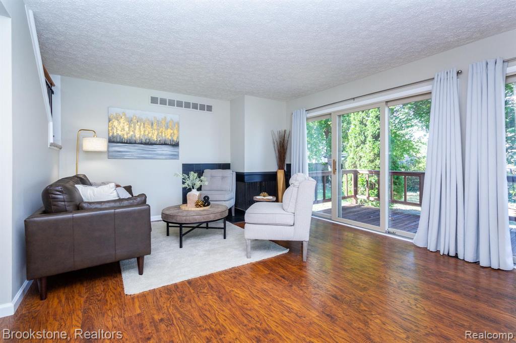 4335 Cypress Drive, Troy, MI 48085 — Photo 18