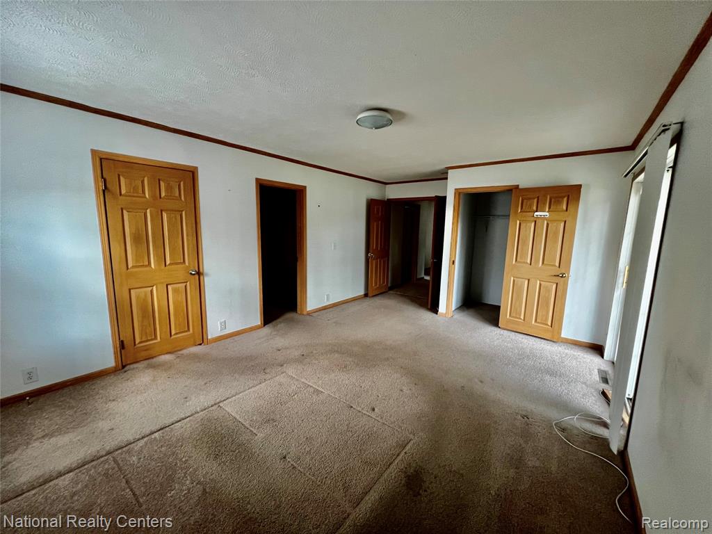 8015 Syracuse Street, Taylor, MI 48180 — Photo 21