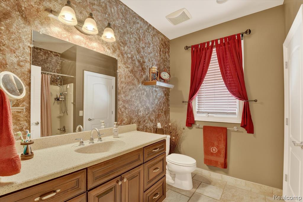 5585 Leah Lane, Almont, MI 48003 — Photo 26