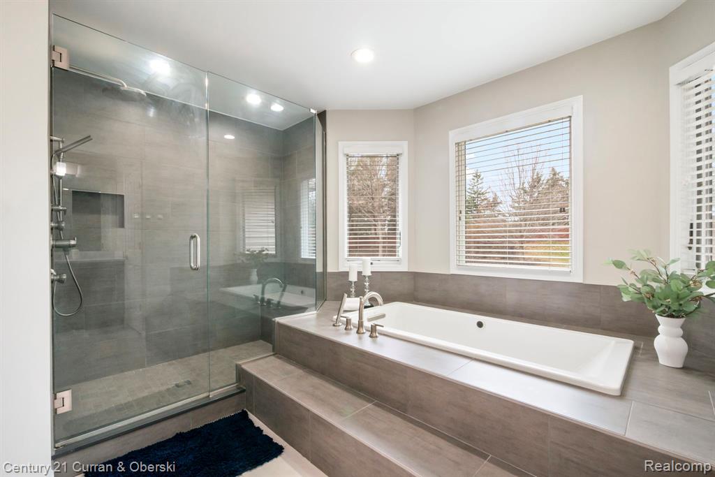 18489 Fox Hollow Court, Northville, MI 48168 — Photo 53