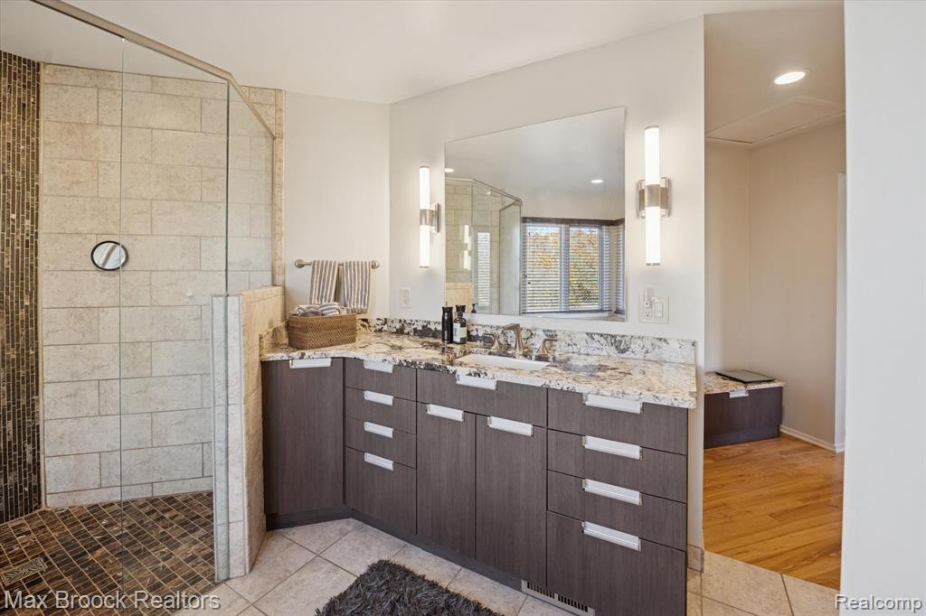 25797 Arcadia Drive, Novi, MI — Photo 25