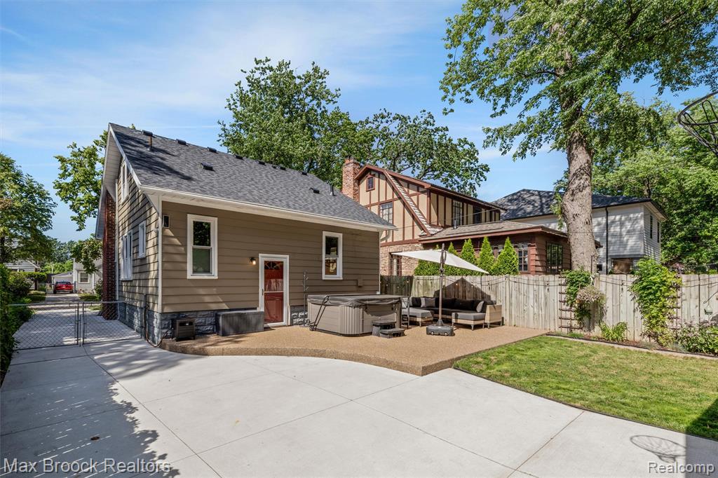 44 Kensington Boulevard, Pleasant Ridge, MI — Photo 34