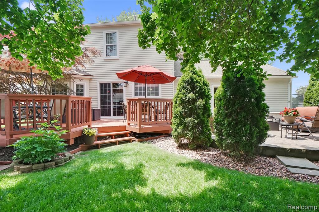 54286 Bradshaw Drive, New Baltimore, MI 48047 — Photo 35