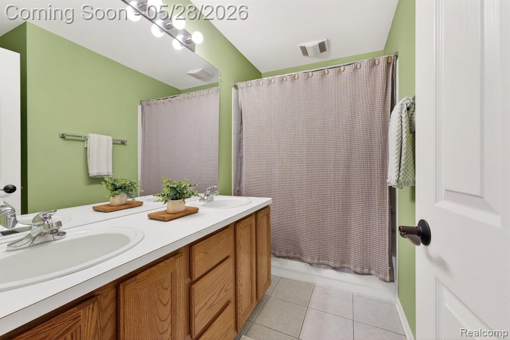 337 Country Club Court, Canton, MI 48188 — Photo 29