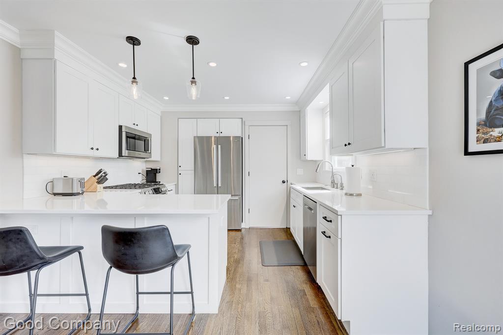 602 N Vermont Avenue, Royal Oak, MI 48067 — Photo 12
