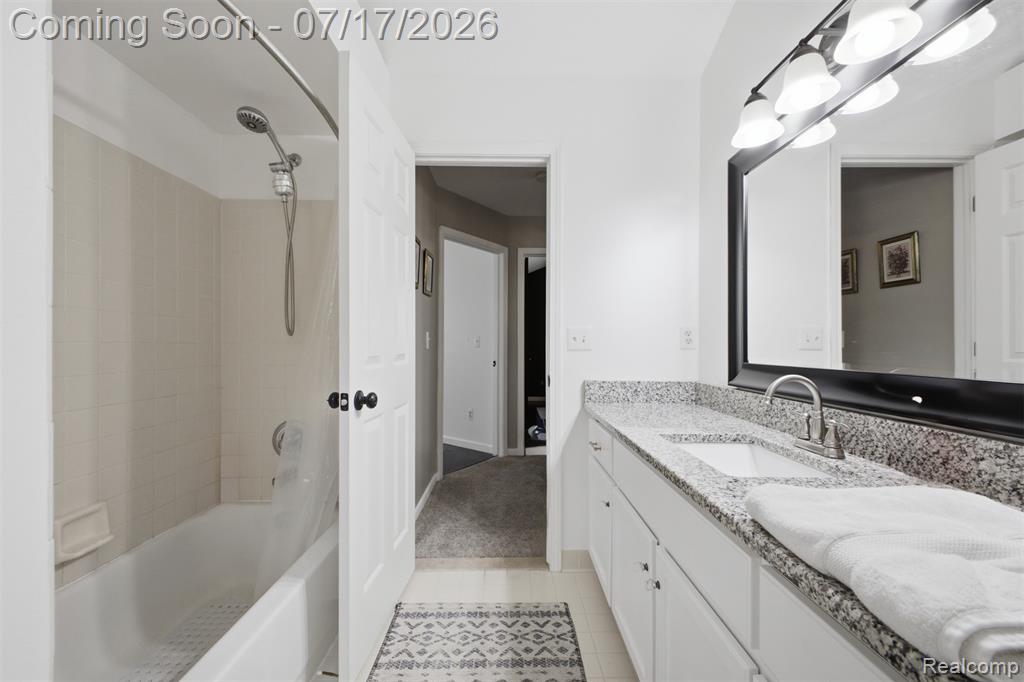 49324 Stratford Drive, New Baltimore, MI 48047 — Photo 35